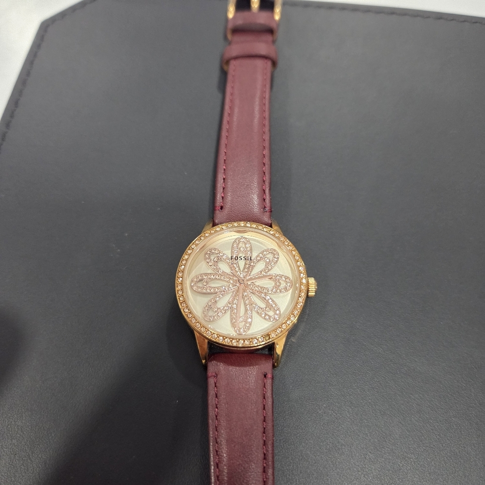 Fossil Elegant Gold and Burgundy Women's Watch